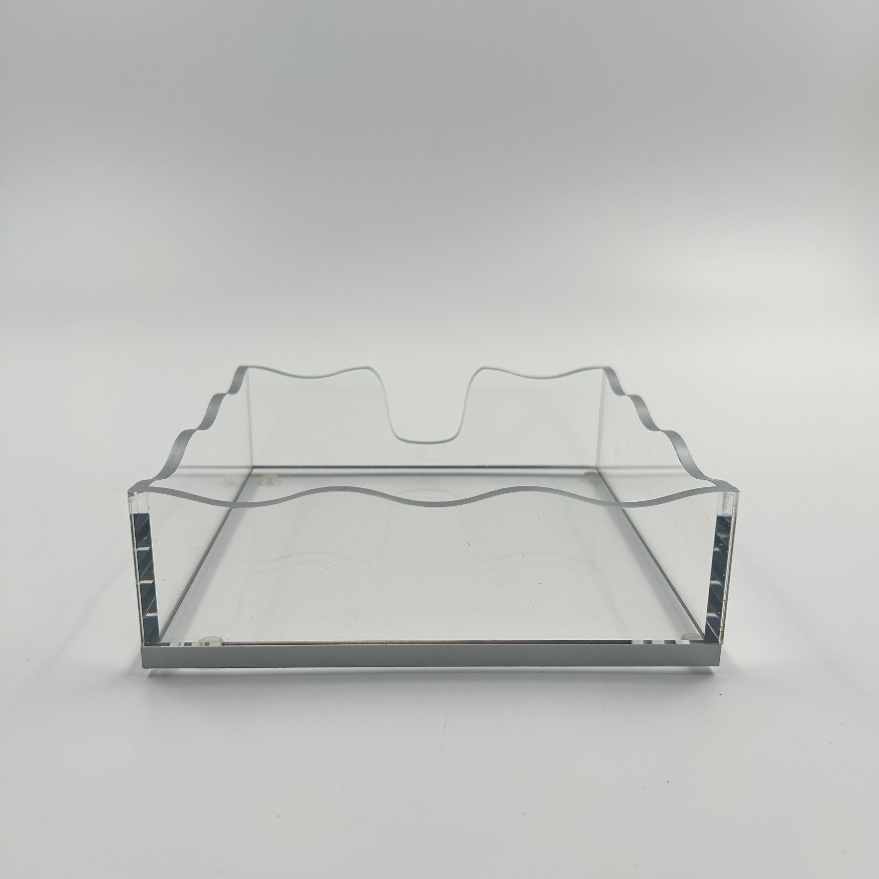 Modern Clear Acrylic Challah Tray with Scalloped Edge | Shabbat & Holiday Serving Tray