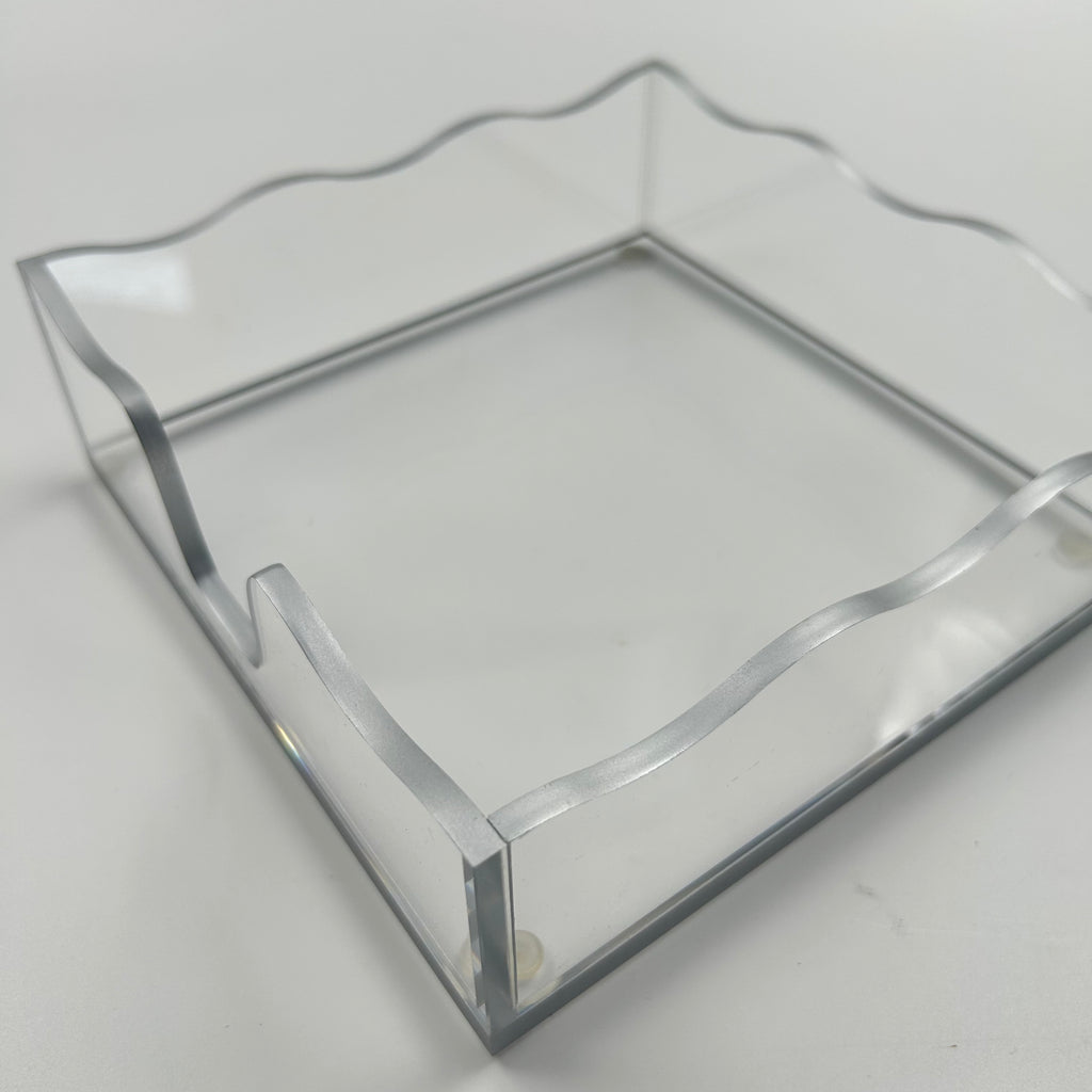Modern Clear Acrylic Challah Tray with Scalloped Edge | Shabbat & Holiday Serving Tray