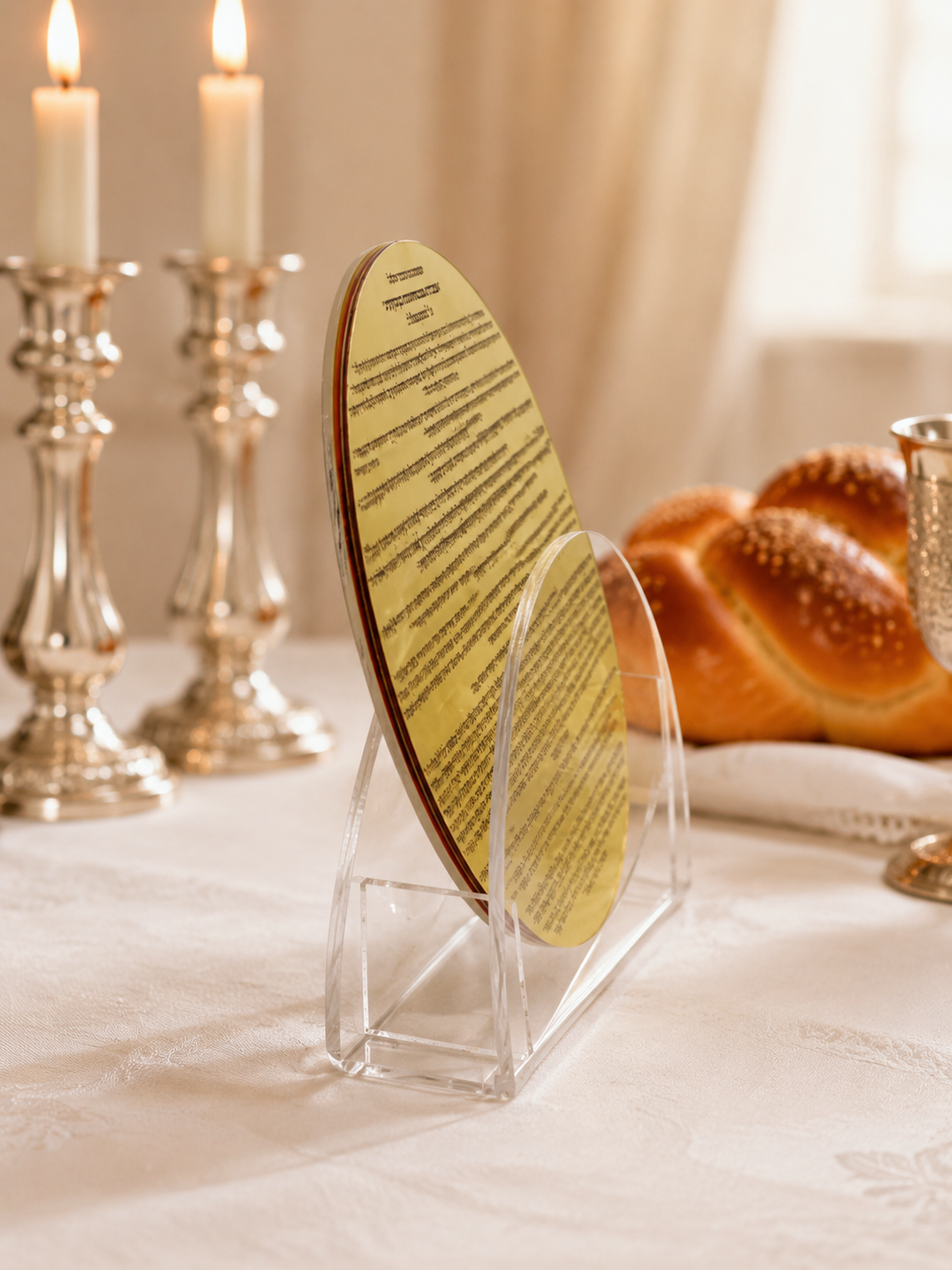 Modern Acrylic Bencher Set with  Golden prayer Prayer Plaque – Elegant Birkat Hamazon Cards with Lucite Stand – Sophisticated Judaica for Shabbat Table & Home