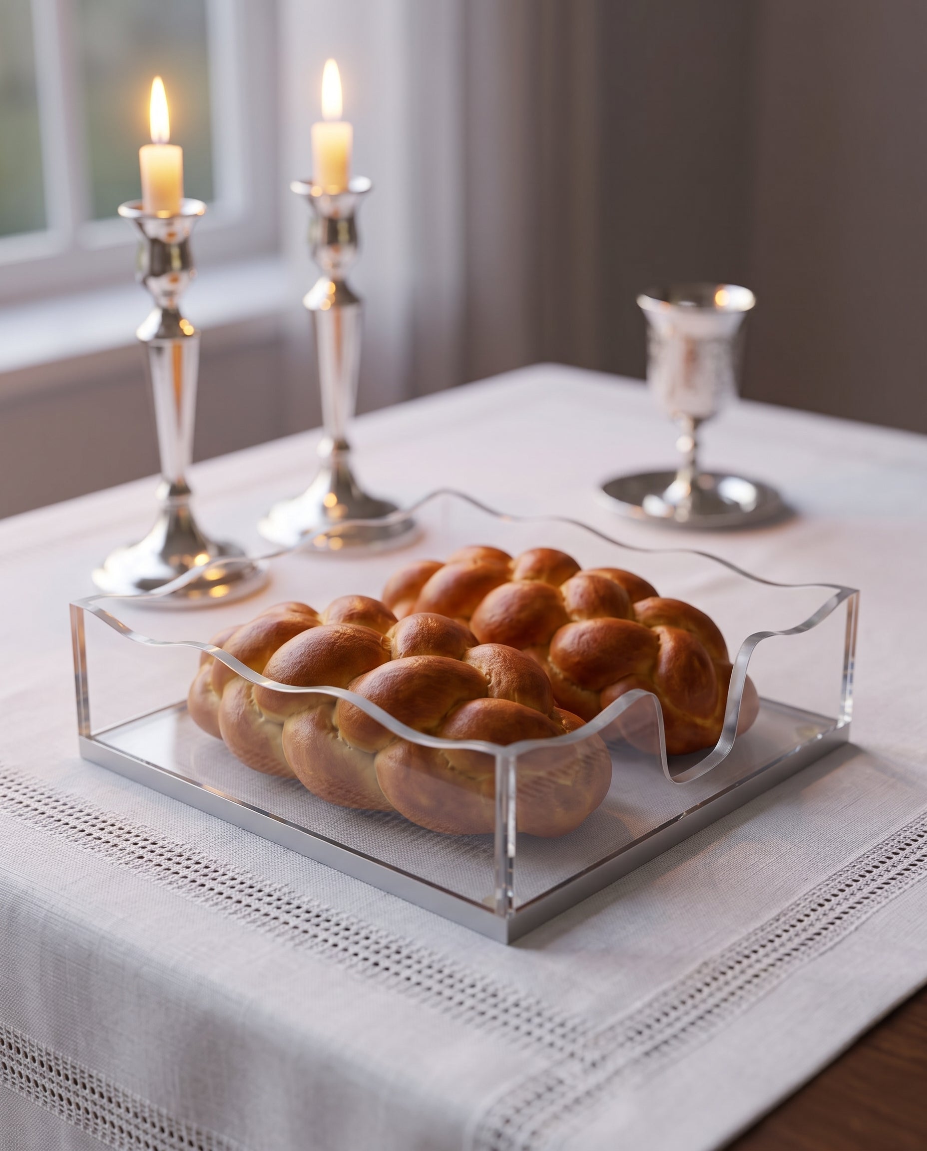Modern Clear Acrylic Challah Tray with Scalloped Edge | Shabbat & Holiday Serving Tray