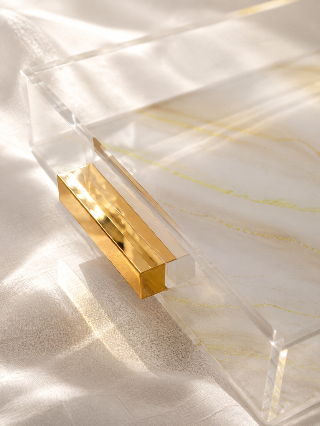 Luxury Acrylic Challah Tray with Gold Handles – Modern Shabbat & Holiday Marble Print Judaica Board